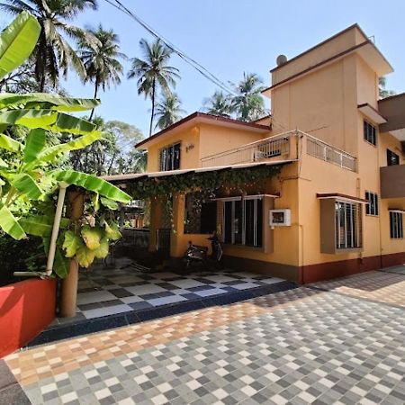 Bapat Niwas Home Stay 甘帕普拉 外观 照片