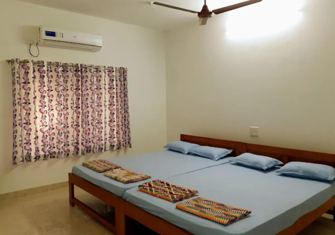 Bapat Niwas Home Stay 甘帕普拉 外观 照片