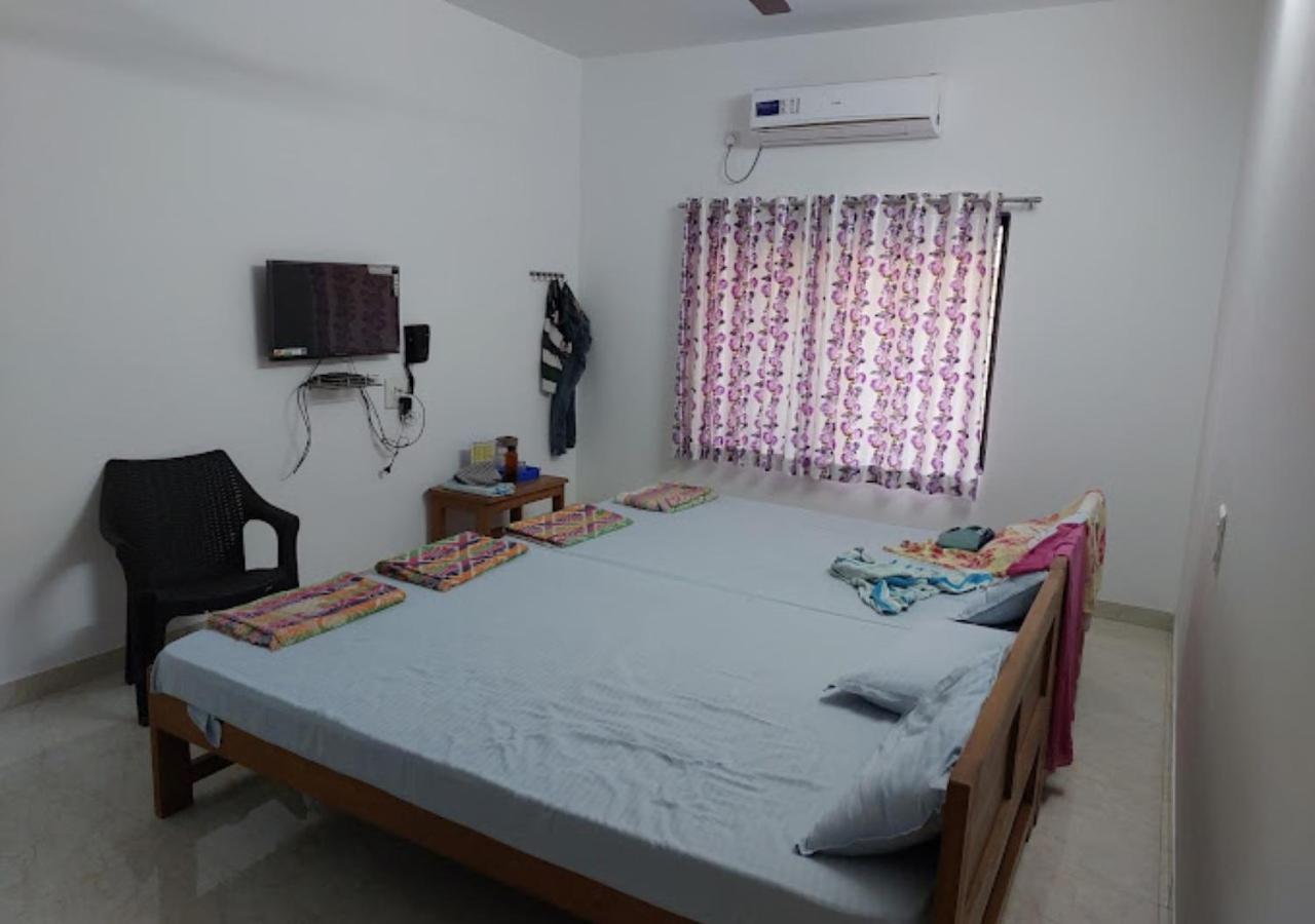 Bapat Niwas Home Stay 甘帕普拉 外观 照片