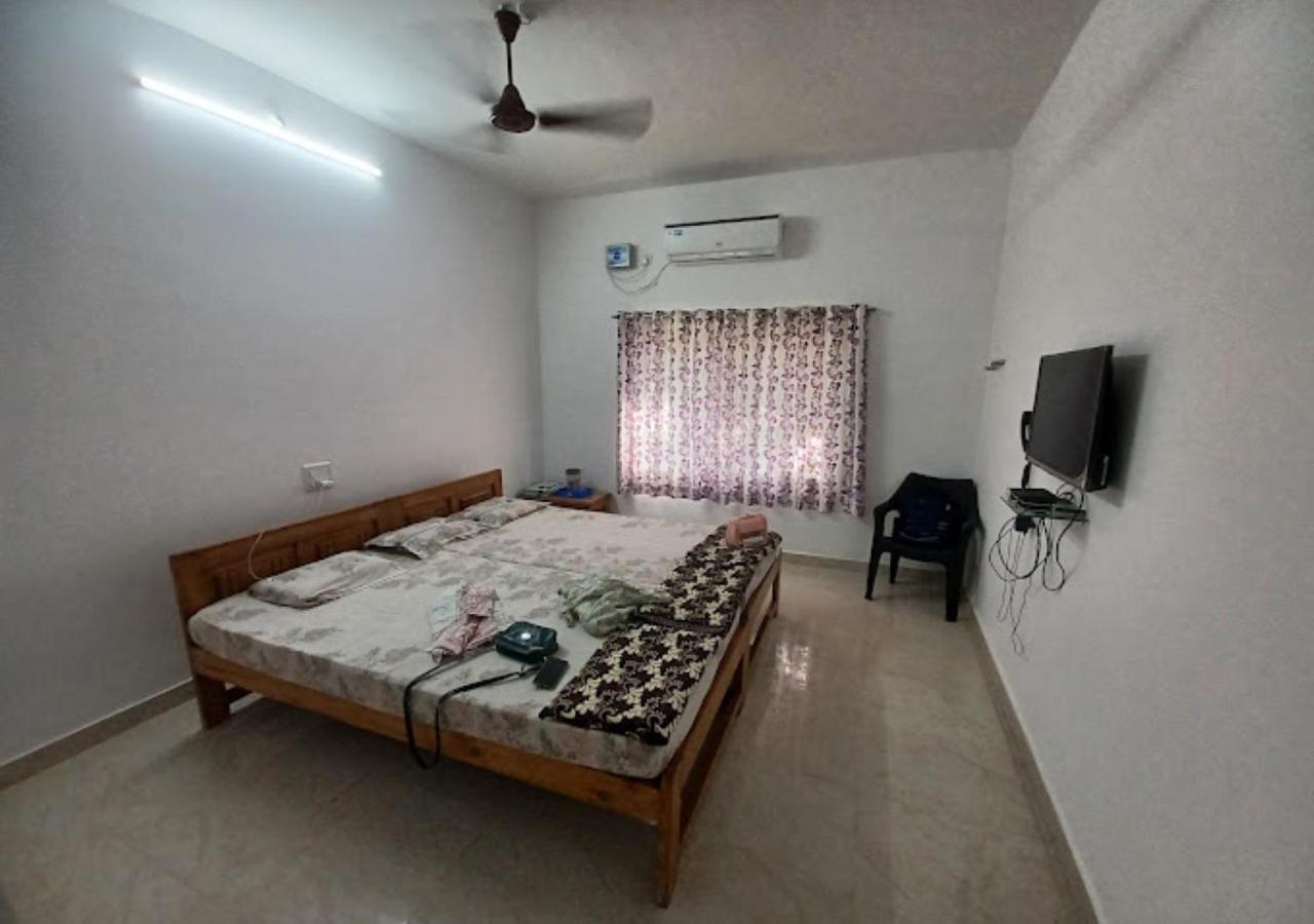 Bapat Niwas Home Stay 甘帕普拉 外观 照片